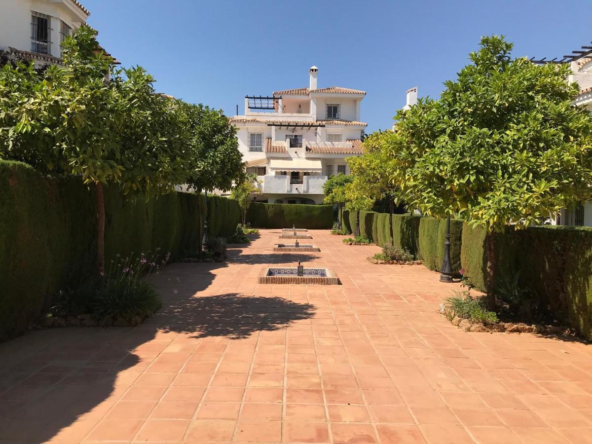 South Of The Sun Marbella Exterior foto